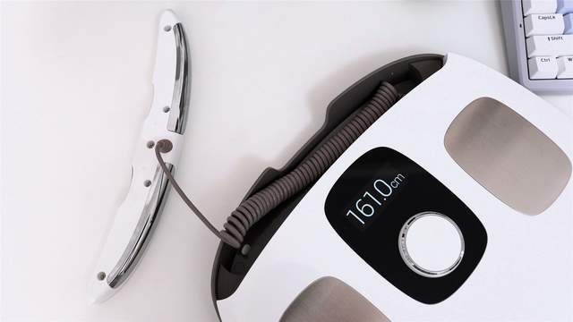 3频8电极+12项数据+97%准确率有点全面瓦力棋牌游戏InBody体脂秤H30评测：(图6)